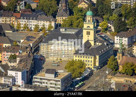 Luftbild, Rathaus mit Renovierungsarbeiten, Baugerüst an der Fassade, Marktplatz, Witten, Ruhrgebiet, Nordrhein-Westfalen, Deutschland ACHTUNGxMINDESTHONORARx60xEURO *** Aerial view, town hall with renovation work, scaffolding on the facade, market square, Witten, Ruhr area, North Rhine-Westphalia, Germany ATTENTIONxMINDESTHONORARx60xEURO Stock Photo