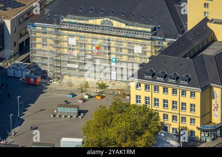 Luftbild, Rathaus mit Renovierungsarbeiten, Baugerüst an der Fassade, Marktplatz, Witten, Ruhrgebiet, Nordrhein-Westfalen, Deutschland ACHTUNGxMINDESTHONORARx60xEURO *** Aerial view, town hall with renovation work, scaffolding on the facade, market square, Witten, Ruhr area, North Rhine-Westphalia, Germany ATTENTIONxMINDESTHONORARx60xEURO Stock Photo