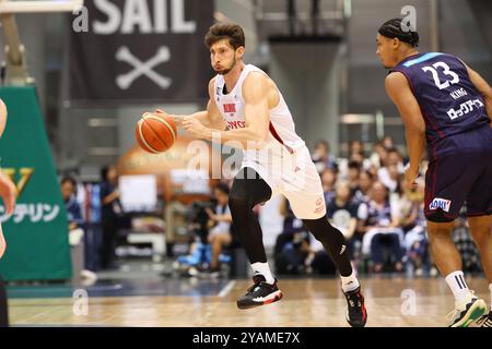 Kanagawa, Japan. 13th Oct, 2024. Ryan Rossiter (Alvark) Basketball : 2024-25 B.LEAGUE B1 game between Yokohama B-Corsairs - Alvark Tokyo at Yokohama International Swimming Pool in Kanagawa, Japan . Credit: Yohei Osada/AFLO SPORT/Alamy Live News Stock Photo