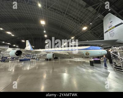 May 24, 2023-Dayton, OH: SAM 26000 Presidential Boeing VC-137C aircraft on display at the National Museum of the United States Air Force Stock Photo