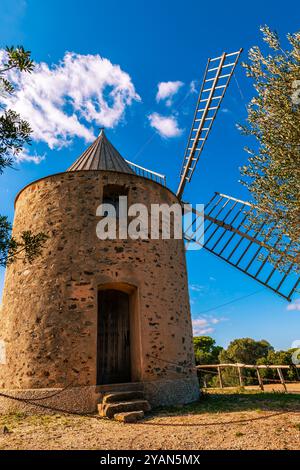 The Moulin du Bonheur de Porquerolles, in the Port Cros National Park, in the Var, in Provence, France Stock Photo