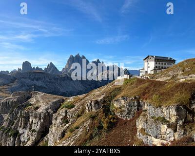 Rifugio Auronzo, Auronzohütte, Tre Cime Natural Park, Dolomites, Italy Stock Photo