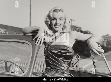 How to marry a millionaire  Year : 1953 USA Director : Jean Negulesco Marilyn Monroe Stock Photo