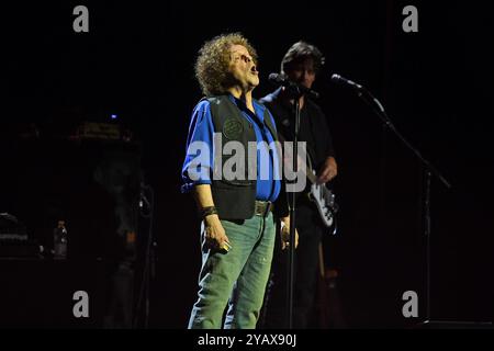 UK. 15th Oct, 2024. LONDON, ENGLAND - OCTOBER 15: Leo Sayer performing at the Palladium on October 15, 2024 in London, England.CAP/MAR © MAR/Capital Pictures Credit: Capital Pictures/Alamy Live News Stock Photo