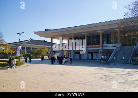 Gyeongju, South Korea - November 11th, 2023: The grand entrance to the Gyeongju National Museum, where visitors gather to explore Korea's rich history Stock Photo