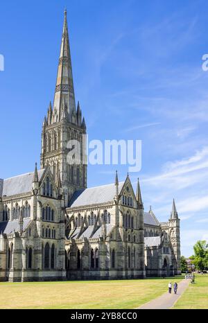 Salisbury cathedral in Cathedral close Salisbury Wiltshire England UK GB Europe side view Stock Photo