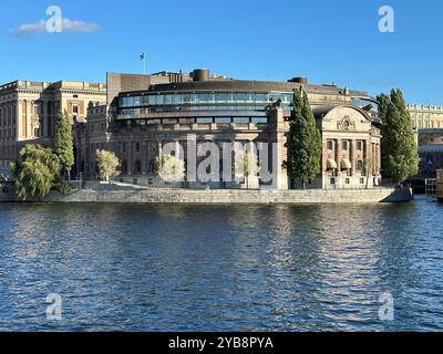 Stockholm, Sweden. 06th Oct, 2024. View of the Swedish Parliament (riksdagen), the parliament of the Scandinavian country in the center of Stockholm. Credit: Steffen Trumpf/dpa/Alamy Live News Stock Photo