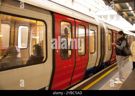 Underground train, Barbican Tube Station, Smithfield, England, United Kingdom Stock Photo