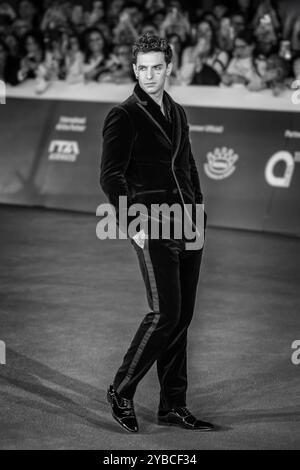 Achille Lauro poses on the red carpet during the opening ceremony of the 19th International Rome Film Festival Rome, Italy - October 16, 2024: Achille Lauro attends the Berlinguer - The Great Ambition red carpet during the 19th Rome Film Festival at Auditorium Parco Della Musica. Rome RM Italy Copyright: xPhotoxbyxGennaroxLeonardix Stock Photo