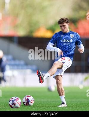 #4, Callum Styles of WBA warming up during the Sky Bet Championship match between Oxford United and West Bromwich Albion at the Kassam Stadium, Oxford on Saturday 19th October 2024. (Photo: Stuart Leggett | MI News) Credit: MI News & Sport /Alamy Live News Stock Photo