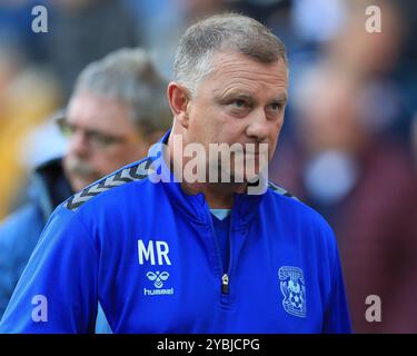 Deepdale, Preston, UK. 19th Oct, 2024. EFL Championship Football, Preston North End versus Coventry City; Coventry City manager Mark Robins Credit: Action Plus Sports/Alamy Live News Stock Photo