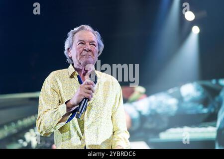 Deep Purple, Konzert in der Max-Schmeling-Halle, Berlin, 19.10.2024 Ian Gillan, Sänger von Deep Purple live auf 1 More Time Tour in der Berliner Max-Schmeling-Halle am 19.10.2024. Berlin Max-Schmeling-Halle *** Deep Purple, concert at Max Schmeling Halle, Berlin, 19 10 2024 Ian Gillan, singer of Deep Purple live on 1 More Time Tour at Max Schmeling Halle, Berlin on 19 10 2024 Berlin Max Schmeling Halle Copyright: xx Stock Photo