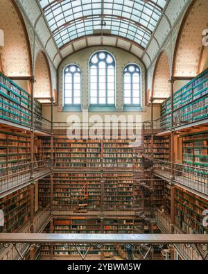 Netherlands Amsterdam March 12, 2024. Rijksmuseum. The interior of the library in the museum Stock Photo