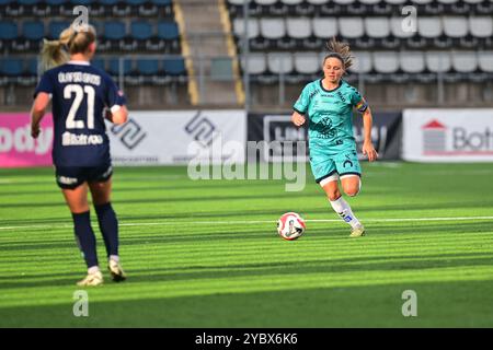 Linkoping, Sweden. 20th Oct, 2024. Bilborsen Arena, Linkoping, Sweden, October 20th 2024: Alice Nilsson (8 Kristianstad) in the game in the Swedish League OBOS Damallsvenskan on October 20th 2024 between Linkoping FC and Kristianstads DFF at Bilborsen Arena in Linkoping, Sweden (Peter Sonander/SPP) Credit: SPP Sport Press Photo. /Alamy Live News Stock Photo