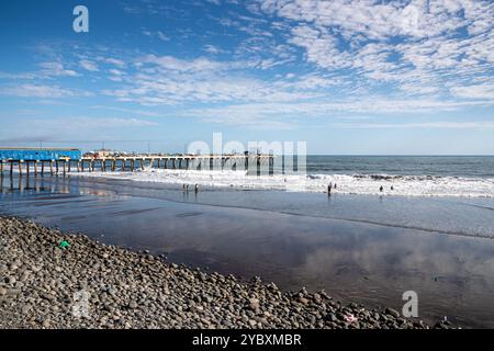 El Salvador, La Libertad, El Muelle (pier, dock, wharf) of the city La Libertad Stock Photo