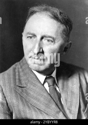 Edward Morgan Forster (1879 - 1970), English novelist, short story ...