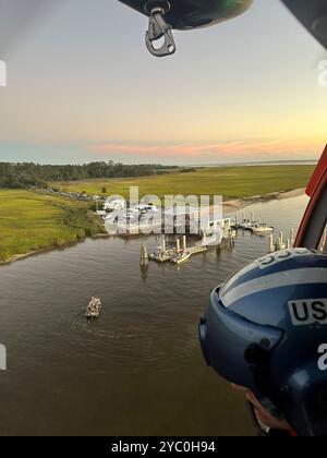 Sapelo Island, United States. 19th Oct, 2024. The U.S. Coast Guard ...