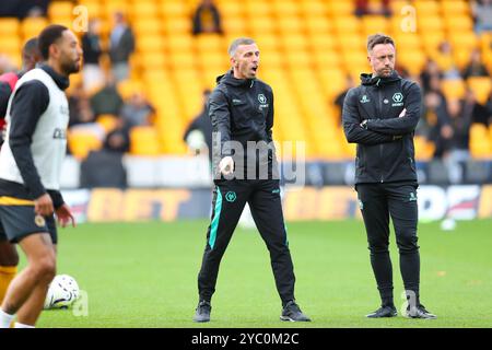 Wolverhampton, UK. 20th Aug, 2024. Gary O'Neil, manager of Wolves during the Premier League match between Wolverhampton Wanderers and Manchester City at Molineux, Wolverhampton on Sunday 20th October 2024. (Photo: Gustavo Pantano | MI News) Credit: MI News & Sport /Alamy Live News Stock Photo