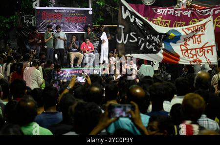 Kolkata, India. 20th Oct, 2024. KOLKATA, INDIA - OCTOBER 20: Junior doctors addressing people at protest site where doctors continuing hunger strike demanding justice for the RG Kar Hospital incident day before the meeting with chief minister Mamata Banerjee at Esplanade, on October 20, 2024 in Kolkata, India. (Photo by Samir Jana/Hindustan Times/Sipa USA ) Credit: Sipa USA/Alamy Live News Stock Photo