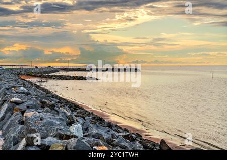 Picturesque Kingston Seawall Beach, a Coastal Retreat in Georgetown, the capital of Guyana Stock Photo