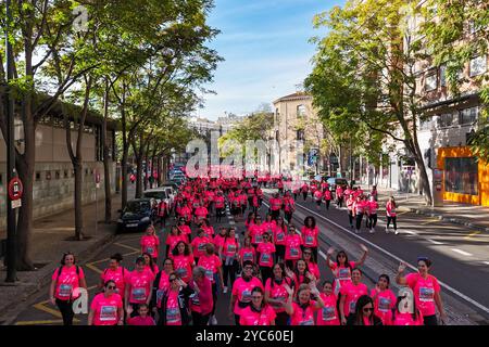 Aerial view of La Carrera de la Mujer in Zaragoza, Spain.    Zaragoza turns pink this Sunday in the Women's Race, with 14,000 race numbers sold out, a Stock Photo