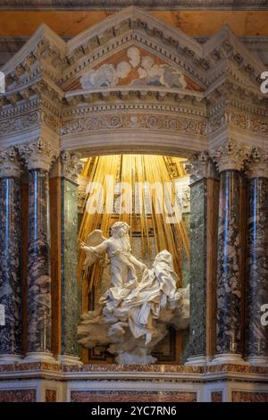 Ecstasy of Saint Teresa by Gian Lorenzo Bernini - detail - Cornaro