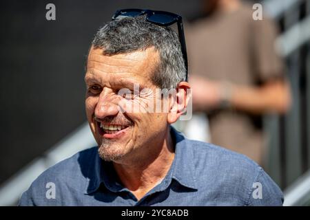 Austin, Texas, United States, 19 Oct 2024, Guenther Steiner, Former The Team Principle of the Haas F1 team attending the 2024 United States Grand Prix Qualifying, which takes place in Austin, Texas, United States. Credit: Michael Potts/Alamy Live News Stock Photo