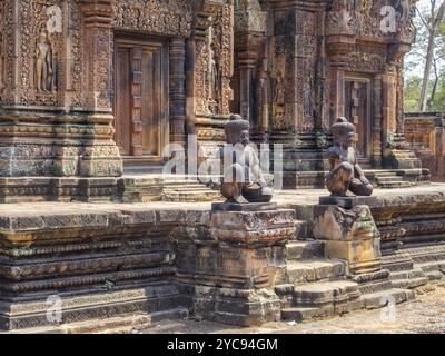 Shrines in the inner enclosure of the 'Citadel of the Women', Banteay Srei, Cambodia, Asia Stock Photo