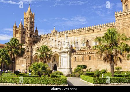 Cathedral of Palermo dedicated to the Assumption of the Virgin Mary, Palermo, Sicily, Italy, Europe Stock Photo