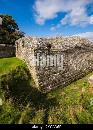 Ruins of Old Sarum Castle, Old Sarum, Salisbury, Wiltshire, England, UK, GB. Stock Photo