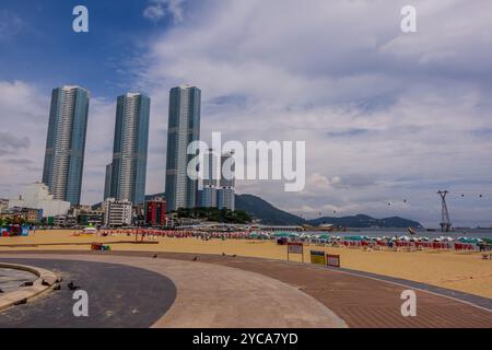 Songdo Beach, one of the most popular beaches in Busan, South Korea Stock Photo