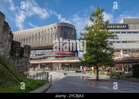 west quay shopping centre and showcase cinema building in the city centre, Southampton, Hampshire, UK Stock Photo