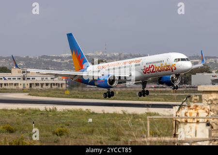 Jet2 Holidays Boeing 757-23N (REG: G-LSAK) landing runway 13. Stock Photo