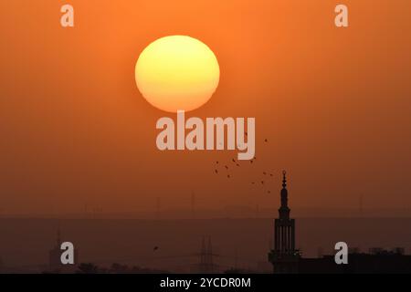 Cairo. 22nd Oct, 2024. This photo taken on Oct. 22, 2024 shows a view at sunset in Cairo, Egypt. Credit: Liu Minhao/Xinhua/Alamy Live News Stock Photo