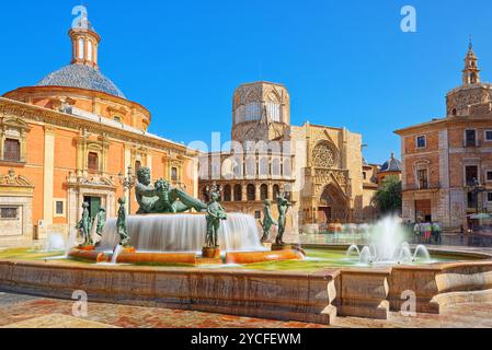 Fountain Rio Turia on Square of the Virgin Saint Mary, Valencia Cathedral, Basilica of Virgen the Helpless. Stock Photo