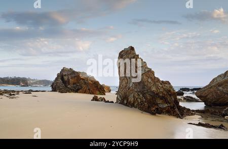 Unusual veins, colours and textures in the rocks at Glasshouse Rocks, Narooma.   This area includes many varying rock formations formed under differen Stock Photo