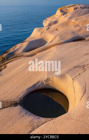 Stone formations at Schaerenkueste, Ramsvik, Bohuslaen, Sweden Stock ...