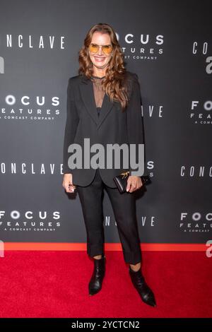 New York, United States. 23rd Oct, 2024. Brooke Shields attends the 'Conclave' New York premiere on October 23, 2024 in New York City. Credit: SOPA Images Limited/Alamy Live News Stock Photo