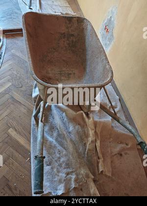 revitalization of the interior of a building and building structure ...