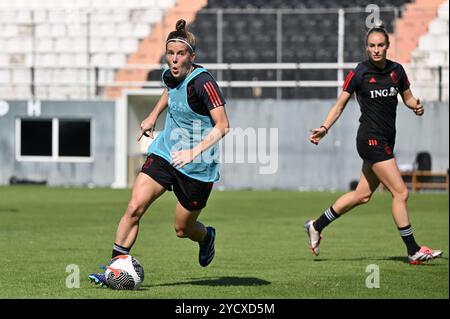 Heraklion, Greece. 24th Oct, 2024. Laura Deloose (22) of Belgium pictured during the Matchday -1 trainingsession ahead of a game between the national teams of Greece and Belgium, called the Red Flames on the first play-off of the 2023-24 UEFA Women's European Qualifiers competition, on Thursday 24 October 2024 in Heraklion, Greece . Credit: sportpix/Alamy Live News Stock Photo