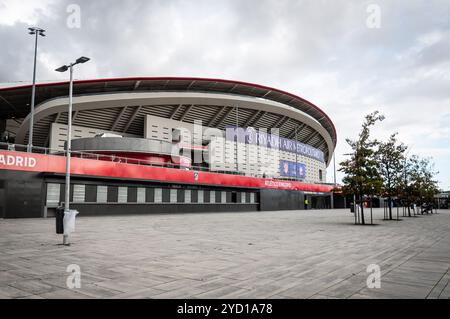 Madrid, Espagne. 23rd Oct, 2024. General view outside the stadium during the UEFA Champions League, League Phase MD3 football match between Atletico de Madrid and Losc Lille on 23 October 2024 at Riyadh Air Metropolitano stadium in Madrid, Spain - Photo Matthieu Mirville/DPPI Credit: DPPI Media/Alamy Live News Stock Photo