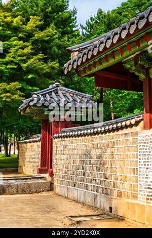 Jongmyo Shrine a Confucian royal ancestral shrine, UNESCO world heritage in Seoul, South Korea Stock Photo