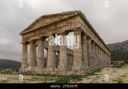 Calatafimi-Segesta, Italy, 4 January, 2024: view of the Doric Temple of Segesta under an overcast sky, Europe Stock Photo