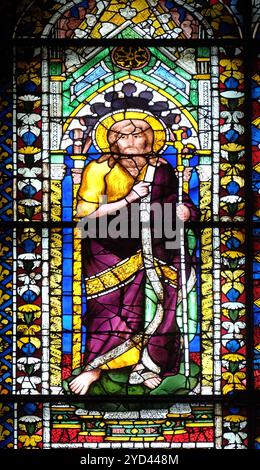 Stained glass window in the Cattedrale di Santa Maria del Fiore (Cathedral of Saint Mary of the Flower), Florence, Italy Stock Photo