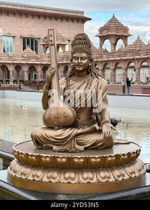 The Akshardham (BAPS Shri Swaminarayan Mandir) temple in Robbinsville, New Jersey Stock Photo