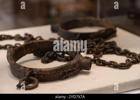 collar and chains used on prisoners or slaves Stock Photo