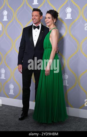 Hugh Jackman and Sutton Foster attend The 75th Annual Tony Awards - Arrivals on June 12, 2022 at Radio City Music Hall in New York City. Stock Photo