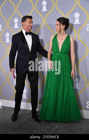 Hugh Jackman and Sutton Foster attend The 75th Annual Tony Awards - Arrivals on June 12, 2022 at Radio City Music Hall in New York City. Stock Photo