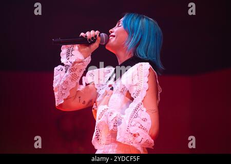 Naples, Naples, Italy. 25th Oct, 2024. Italian singer and songwriter Rose Villain aka Rosa Luini perform during the ''Radio Sakura Winter Tour'' live in Casa della Musica on October 25, 2024 in Naples, Italy (Credit Image: © Francesco Luciano/ZUMA Press Wire) EDITORIAL USAGE ONLY! Not for Commercial USAGE! Credit: ZUMA Press, Inc./Alamy Live News Stock Photo