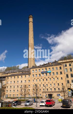 UK, England, Yorkshire, Halifax, Dean Clough, urban regeneration, Travelodge hotel in former mill Stock Photo